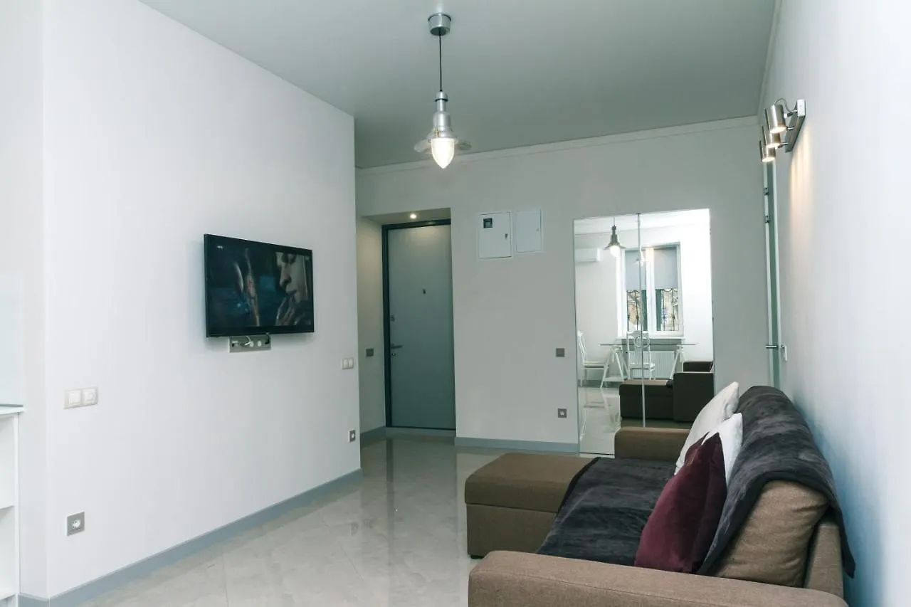 Hotrent City Deluxe Kyiv Ukraine