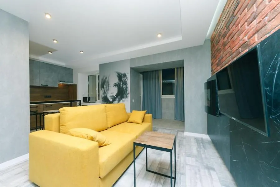 Apartment Hotrent City Deluxe Kyiv Ukraine